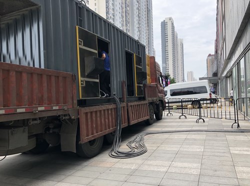 斗门冷却液不足的情况下如何检查柴油发电机组？