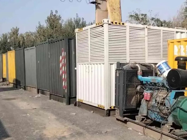 斗门200KW柴油发电机机组每小时油耗是多少？